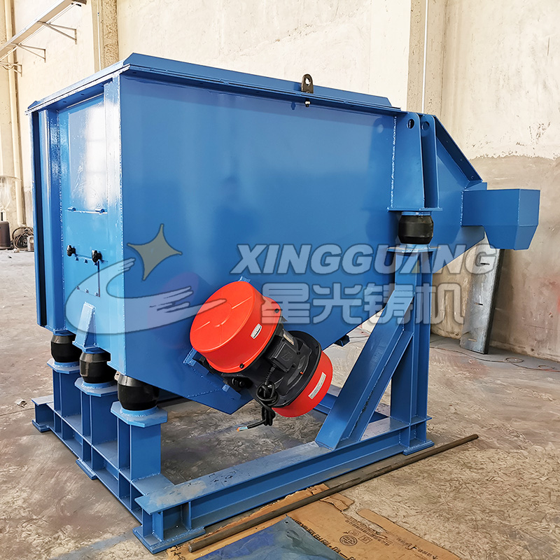 医生掀开奶罩边躁边狠狠躁视频